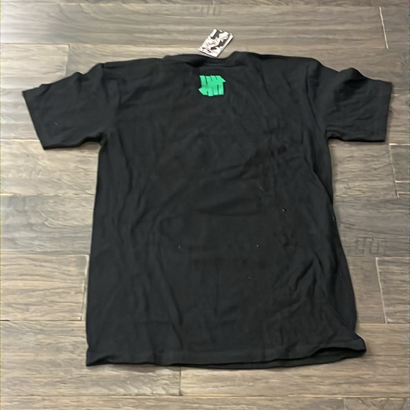 Undefeated The Fightin Champs Short sleeve T Shirt black Mens Size Small - Picture 2 of 15